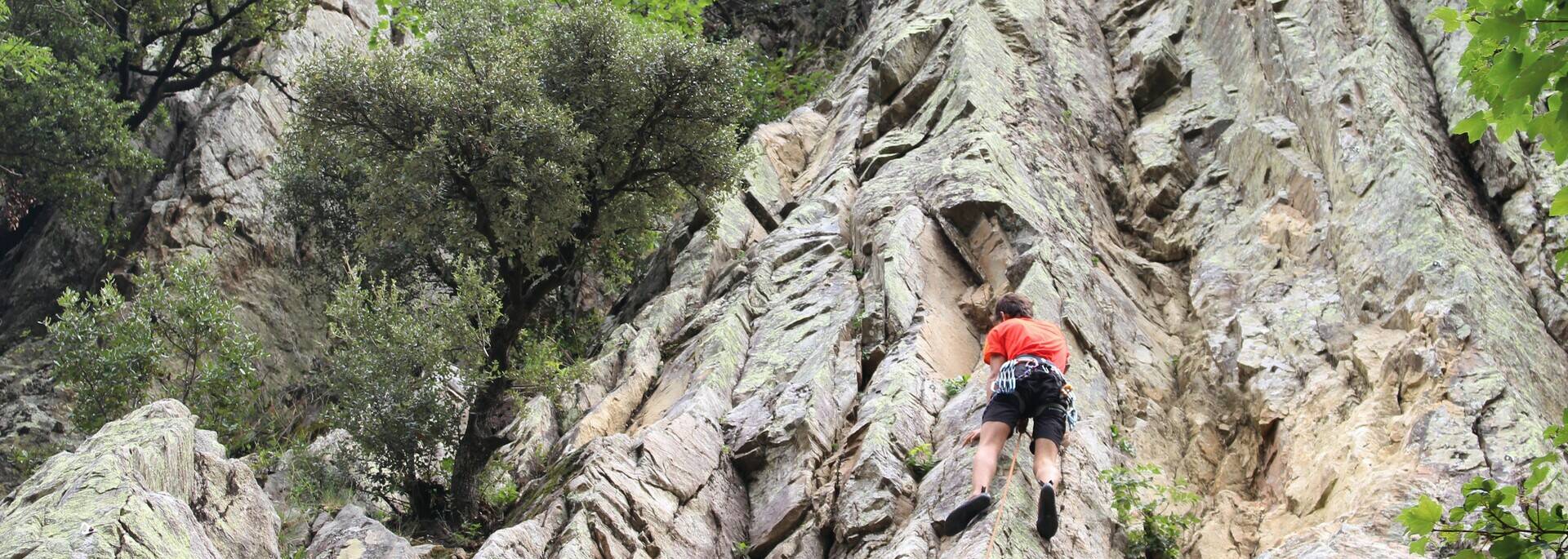 escalade casteil canigo